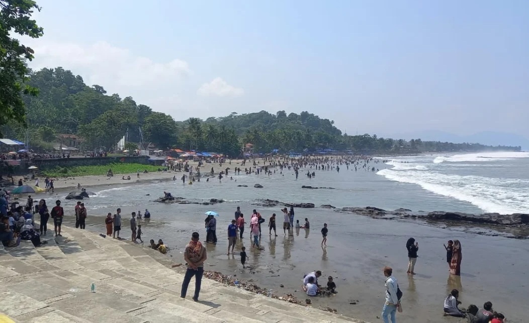 12 Tempat Wisata di Palabuhanratu yang Sedang Hits